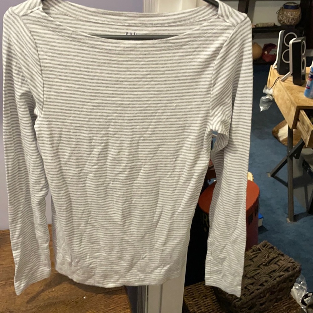 Gap long sleeve cotton shirt size medium